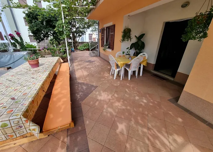 Lilic With Terrace In A Quiet Area Apartamento *